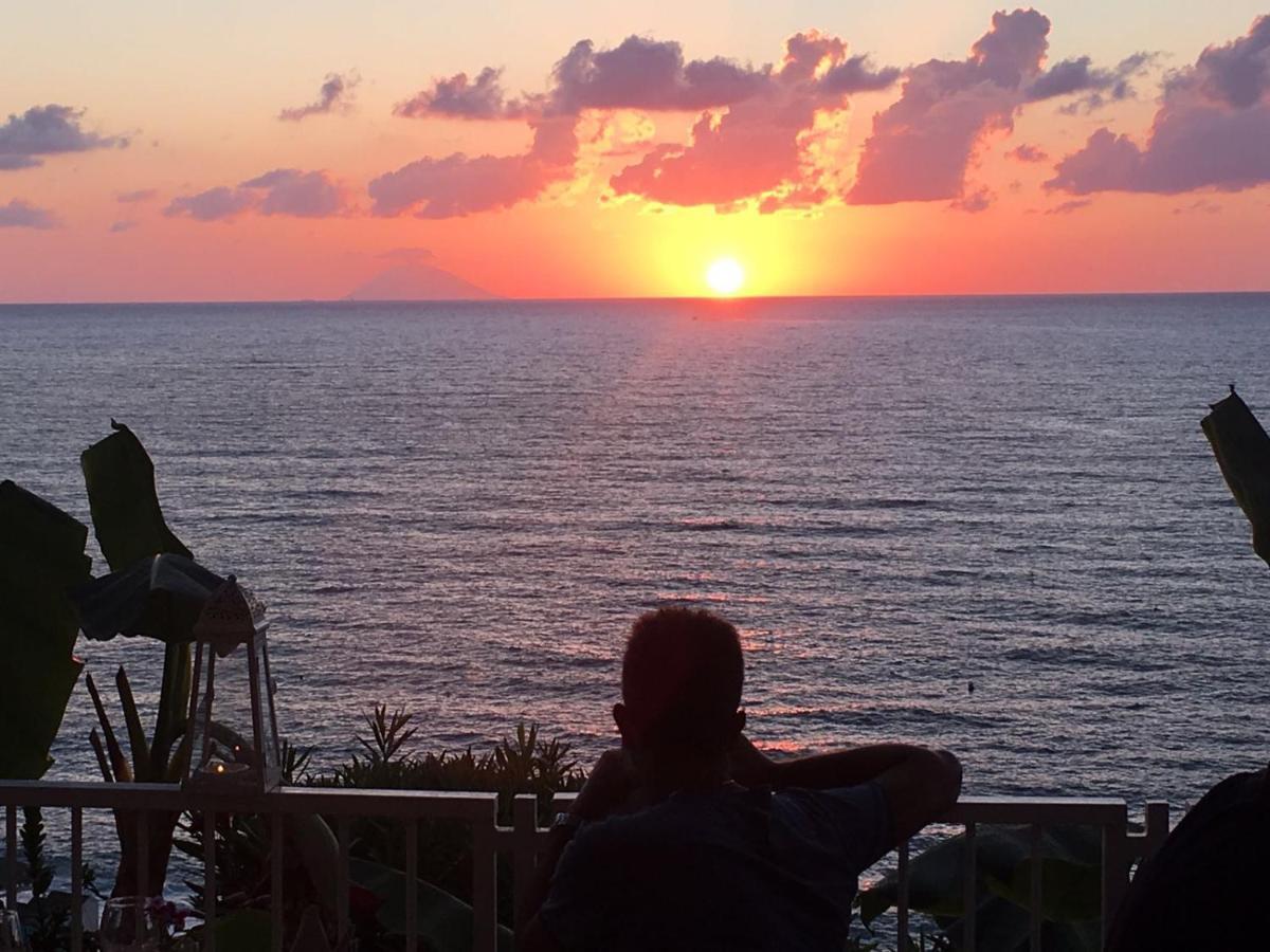 Vale-Mare-Tropea Hotel ภายนอก รูปภาพ